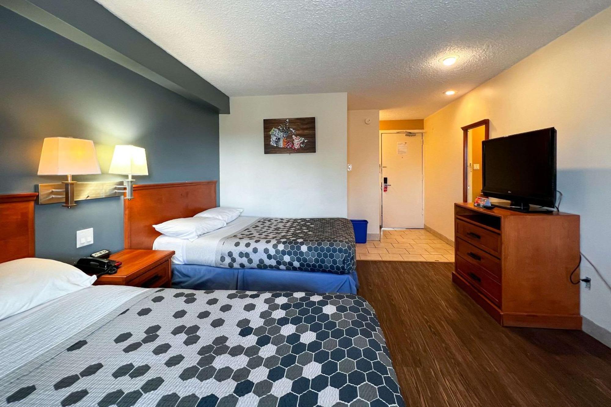 Econo Lodge Motel Village YYC Exterior foto